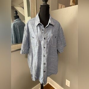Woolrich Chambray Short Sleeve Button Down Shirt Size XXL.